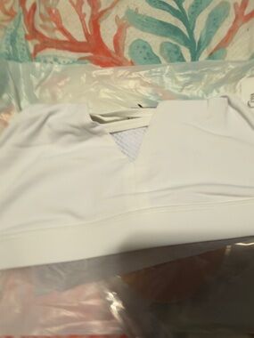 ZYIA White V-Neck Sports Bra